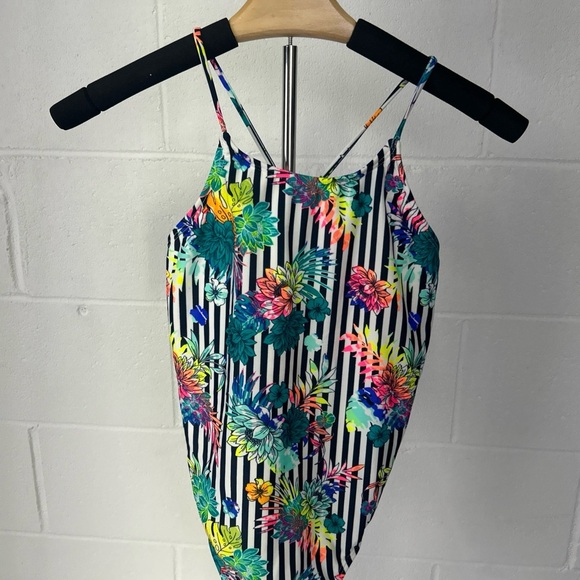 Wonder Nation Blue and Green Bodysuit One Piece - Picture 1 of 4